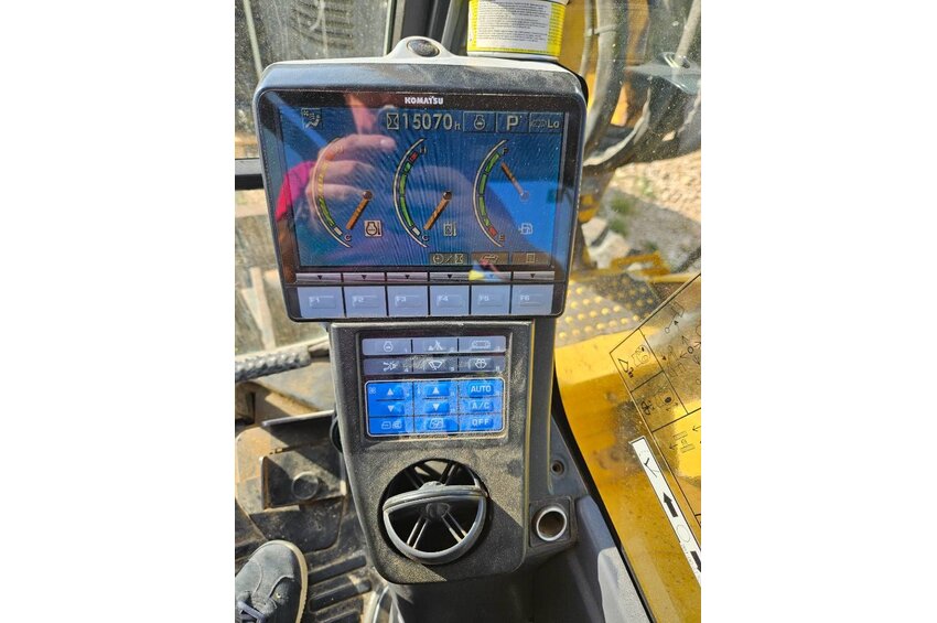 PC 88 MR-8